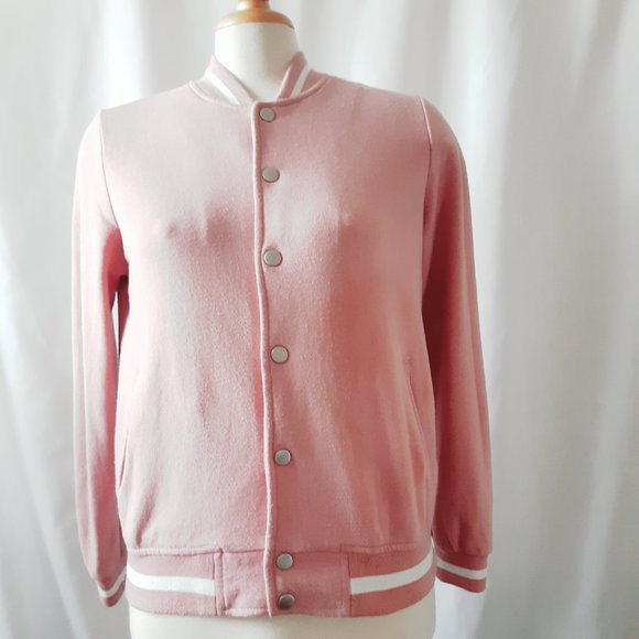 Pink Sweater - Picture 4 of 6